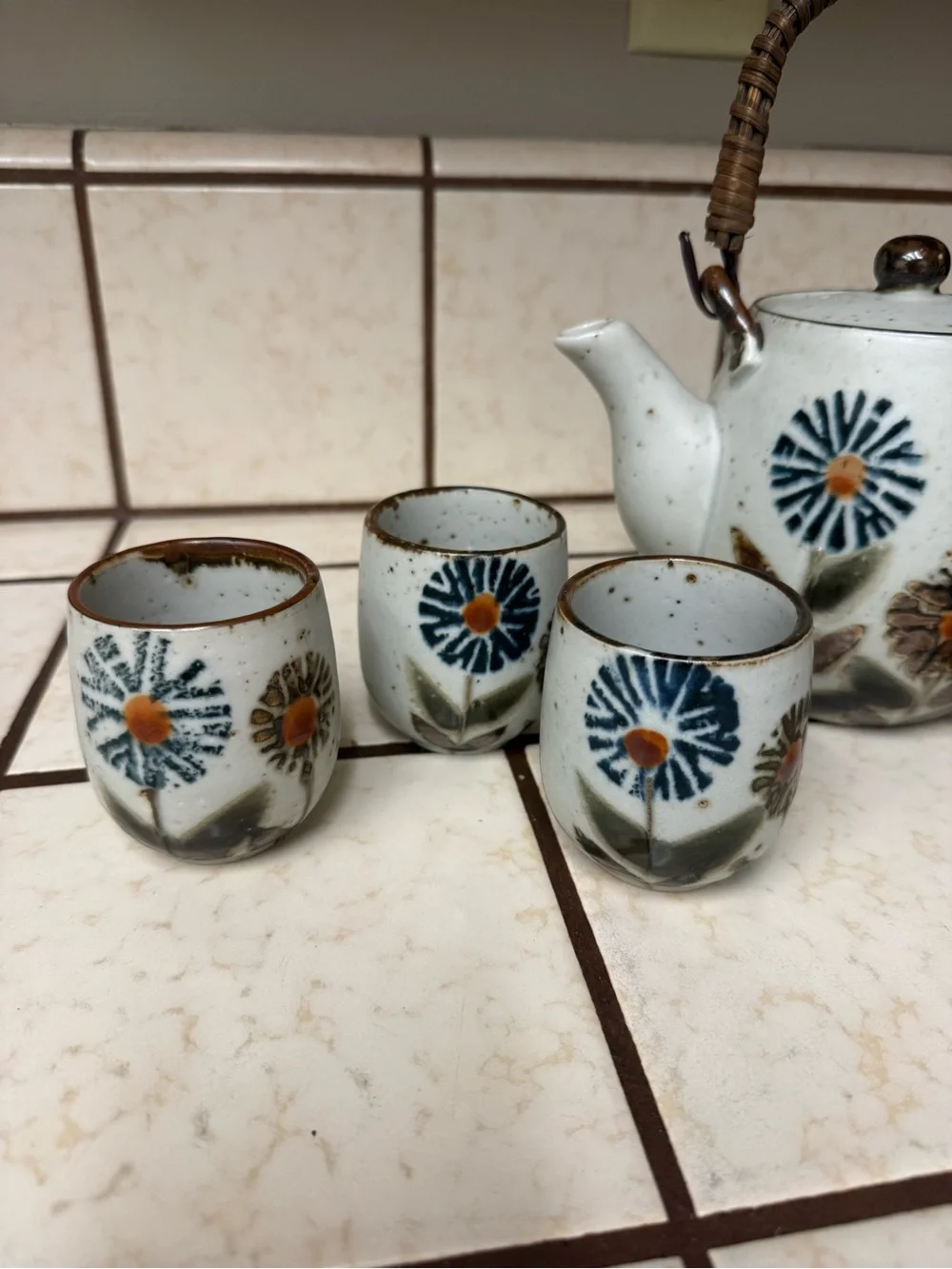 Vintage Japanese Tea Pot and Cups